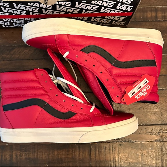 RARE Vans Chili Pepper and Black Sk8-Hi Reissue Men’s US 11 🌶️🌶️🌶️